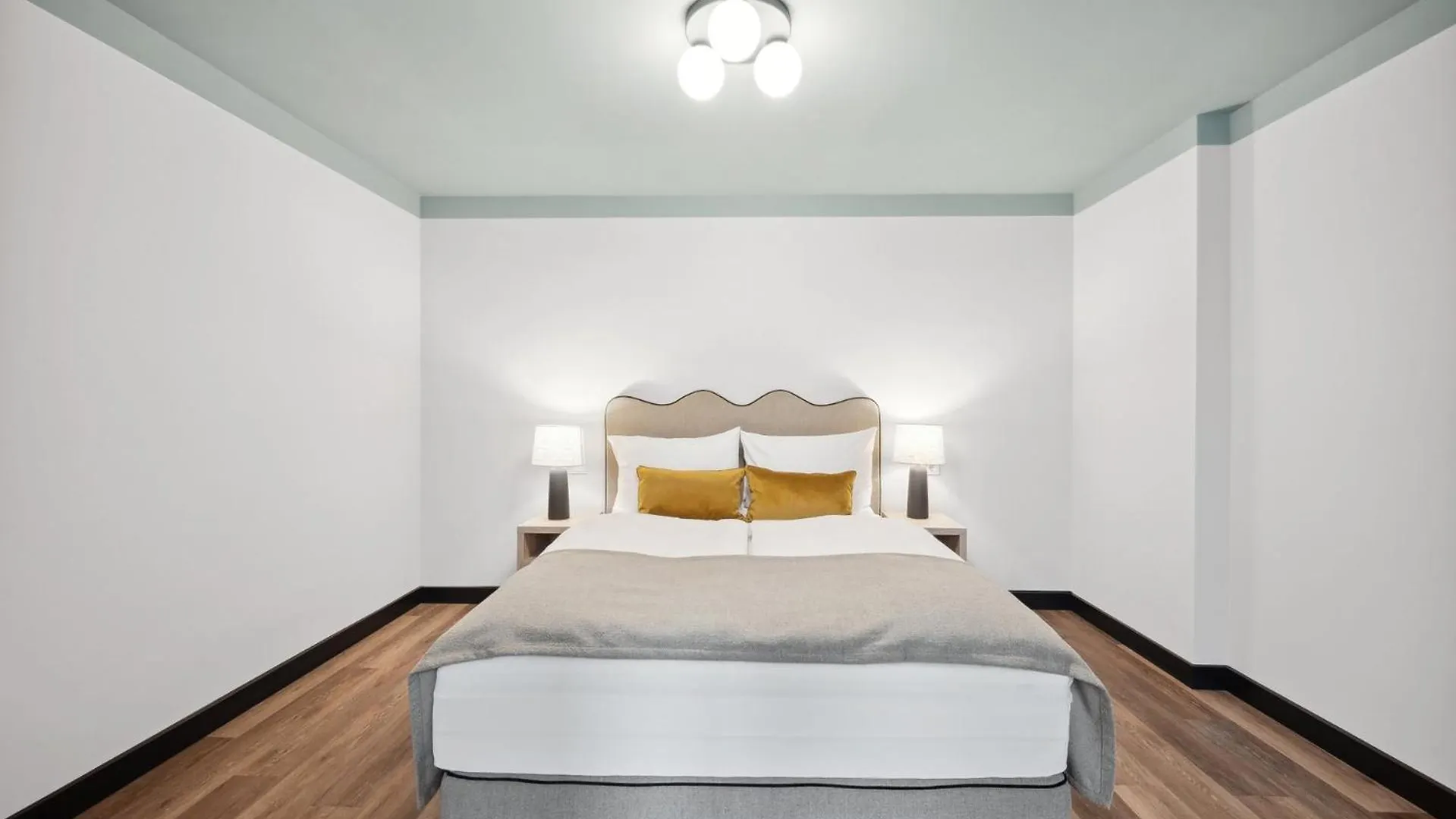 Апартаменты Limehome Berlin Stresemannstr