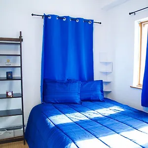  Apartment Brightonbeach-comfy Room-close Ocean United States